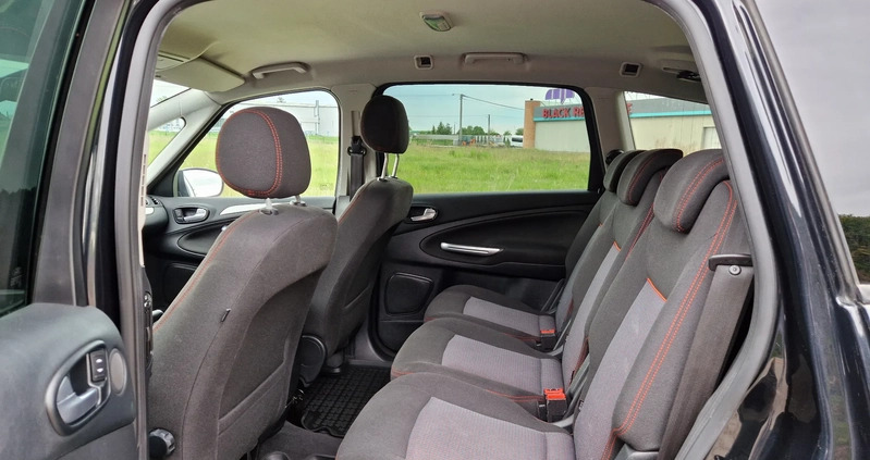 Ford S-Max cena 29900 przebieg: 239000, rok produkcji 2011 z Gniezno małe 191